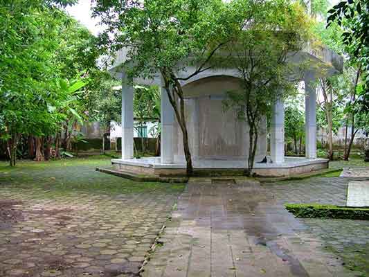 Situs Macan Putih