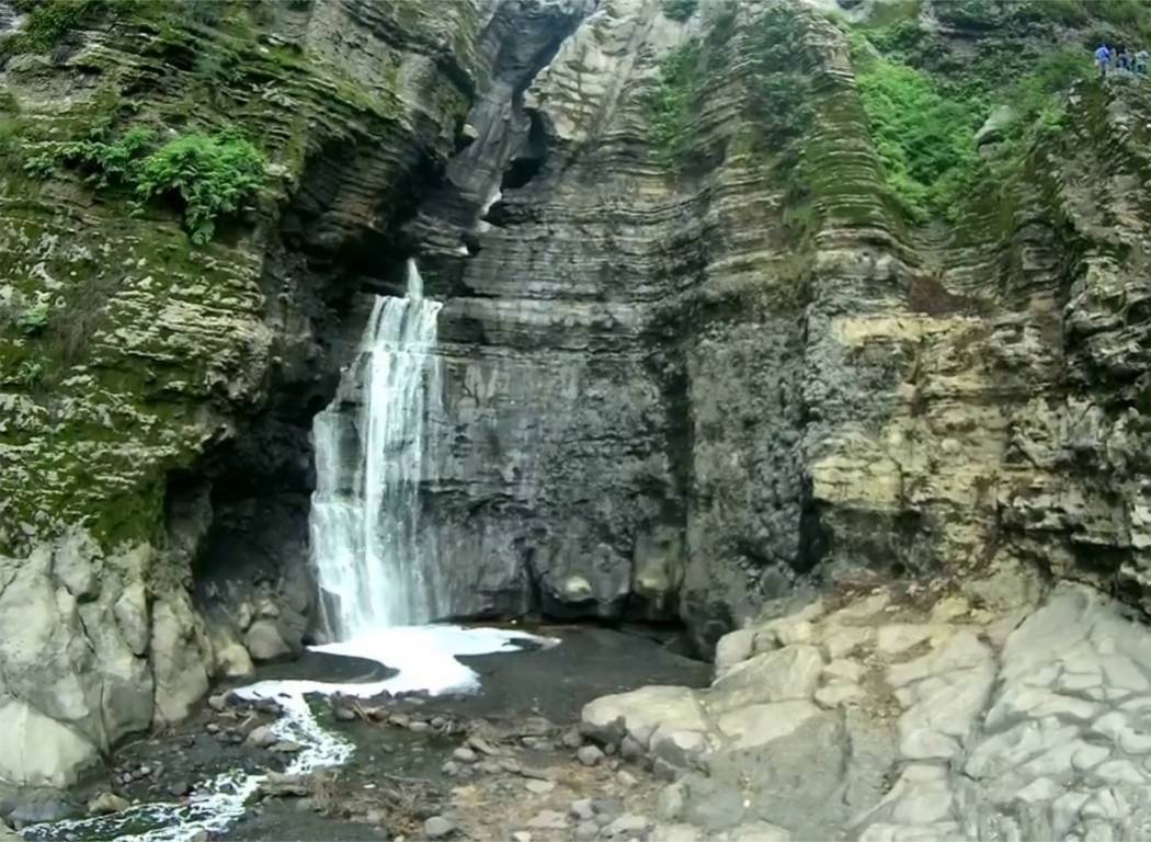 Air Terjun Gentongan 