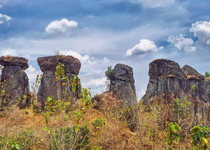 Taman Batu So'on Solor 